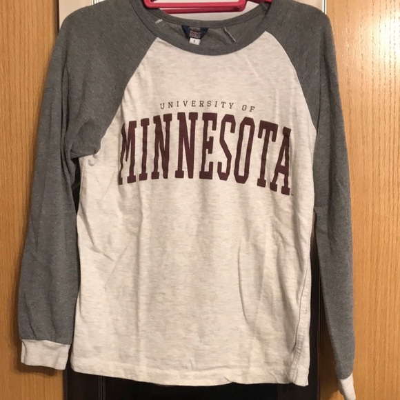 MV Sport University of Minnesota size Small baseball style shirt - Picture 1 of 9